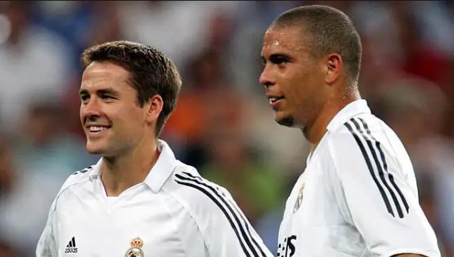 既老练又不 既老练又不